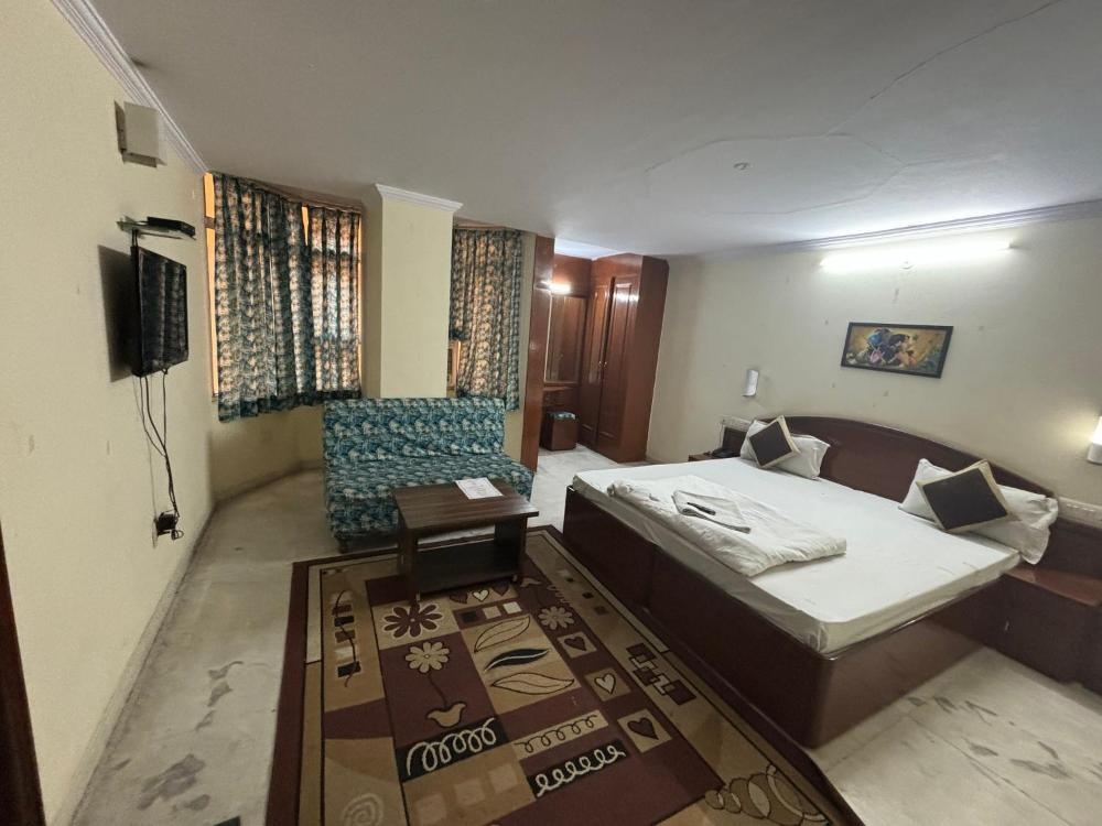 Hotel Siddhi Vinayak station road Jaipur